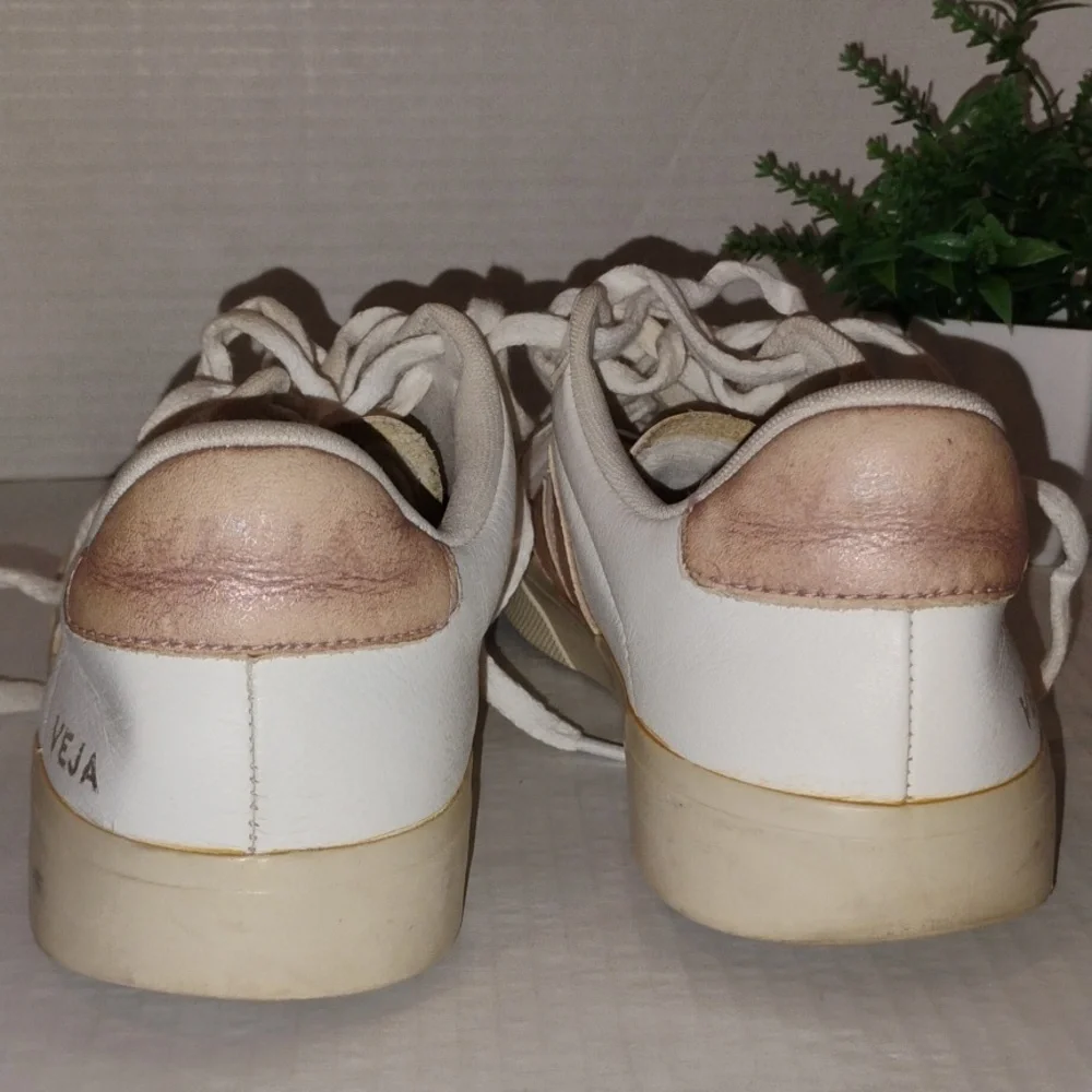 Veja Campo Leather Sneakers. Womens size 9. White & Light Copper in color. - Picture 4 of 13